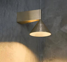 Load image into Gallery viewer, WALL LAMP 206
