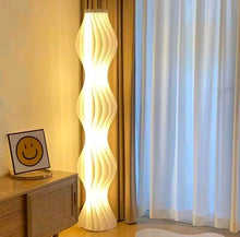 Load image into Gallery viewer, FLOOR LAMP 62
