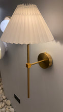 Load image into Gallery viewer, WALL LAMP 204
