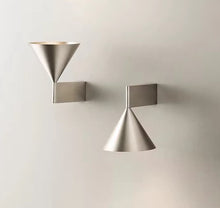 Load image into Gallery viewer, WALL LAMP 206
