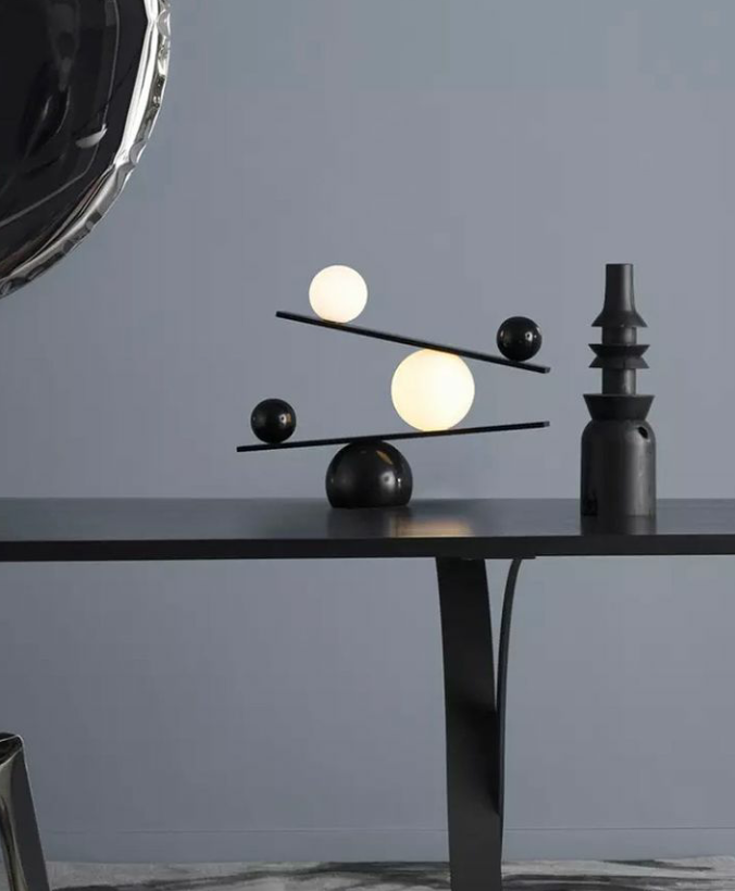 TABLE LAMP 47