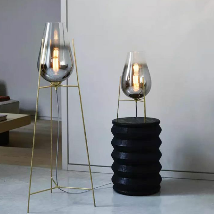 FLOOR LAMP 20