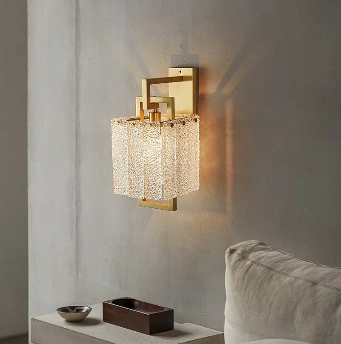 WALL LAMP 89